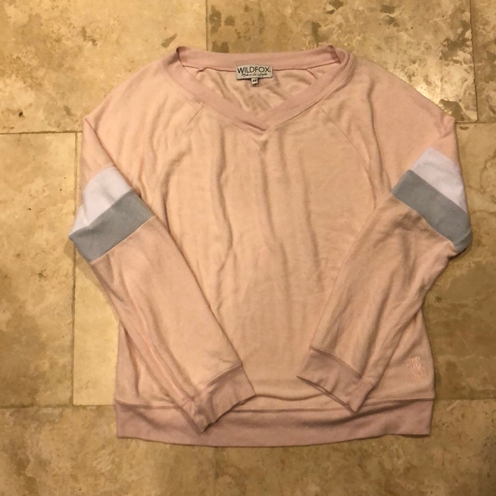 SUPER SOFT wild fox v neck sweatshirt